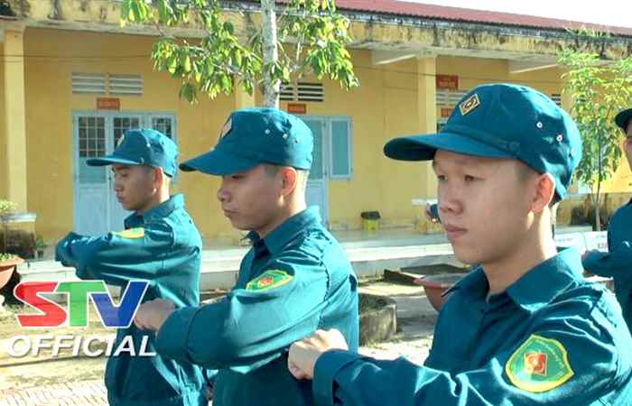 Ban Chính trị: Điển hình trong học tập và làm theo Bác của lực Lượng vũ trang thị xã Vĩnh Châu
